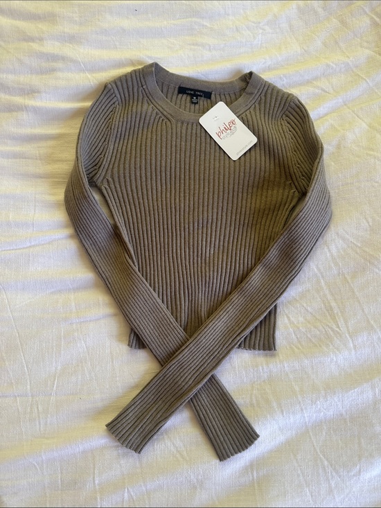 Love Tree Sweaters - Love Tree Ribbed Crewneck Sweater